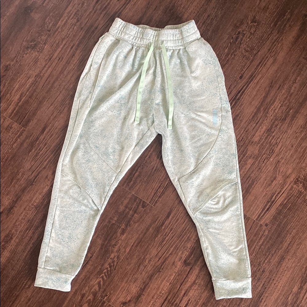 Gymshark womans XS work out sweat pants GUC